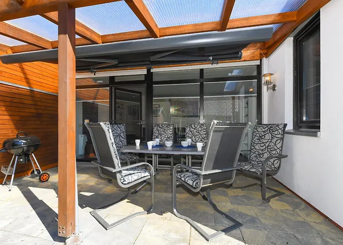 Semesterbostad Doppens Kanani *